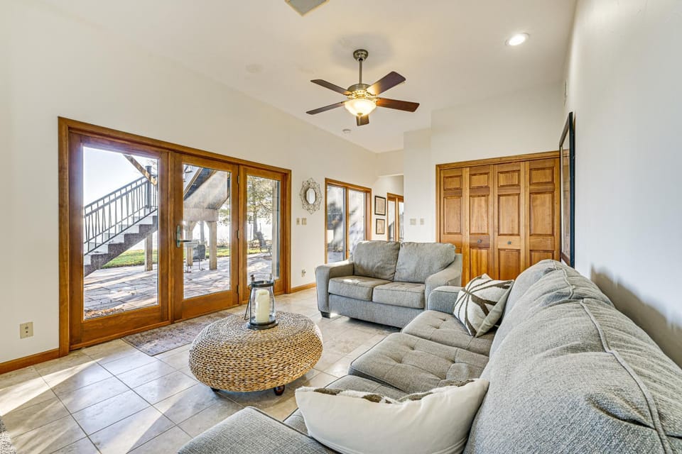 Waterfront Home w/ Boat Dock & Deck in Storm Lake! House in Iowa
