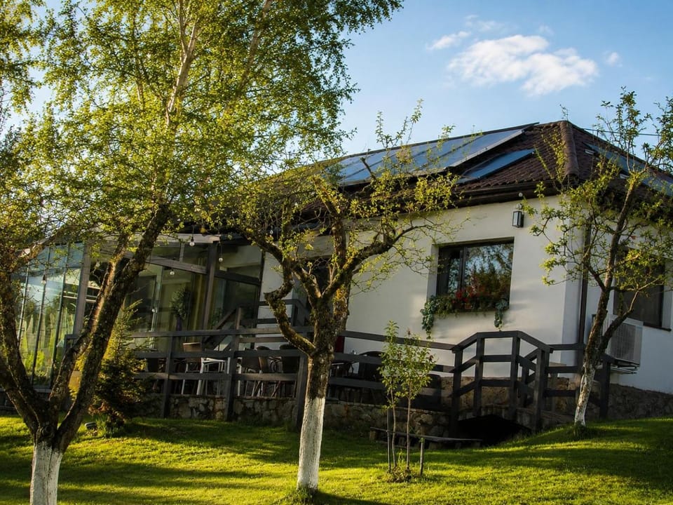Activities, Garden, View (from property/room), Other, On site, Meals, furniture