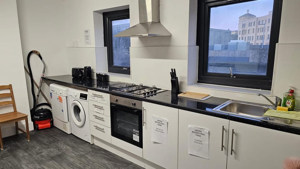 Ensuite Double Room in City Of Oxford Bed and Breakfast in Oxford