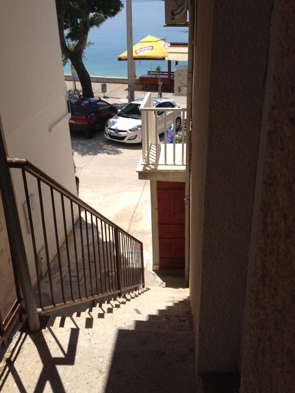 Location, children, Family