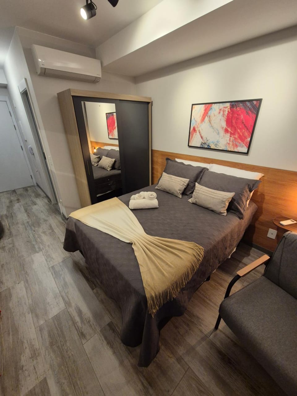 Bed, Bedroom