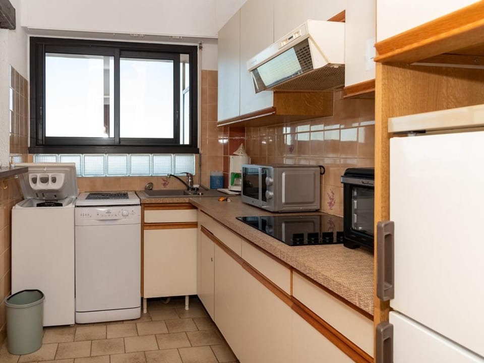 Studio cabine 4 pers. au Lavandou, face mer - FR-1-803-70 Cabin in Le Lavandou