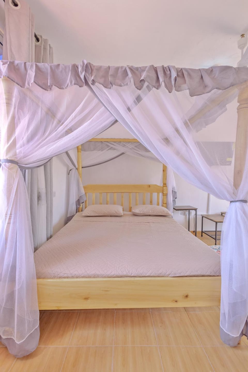 Seacrest Apartments Bed and Breakfast in Kilifi, Kenya