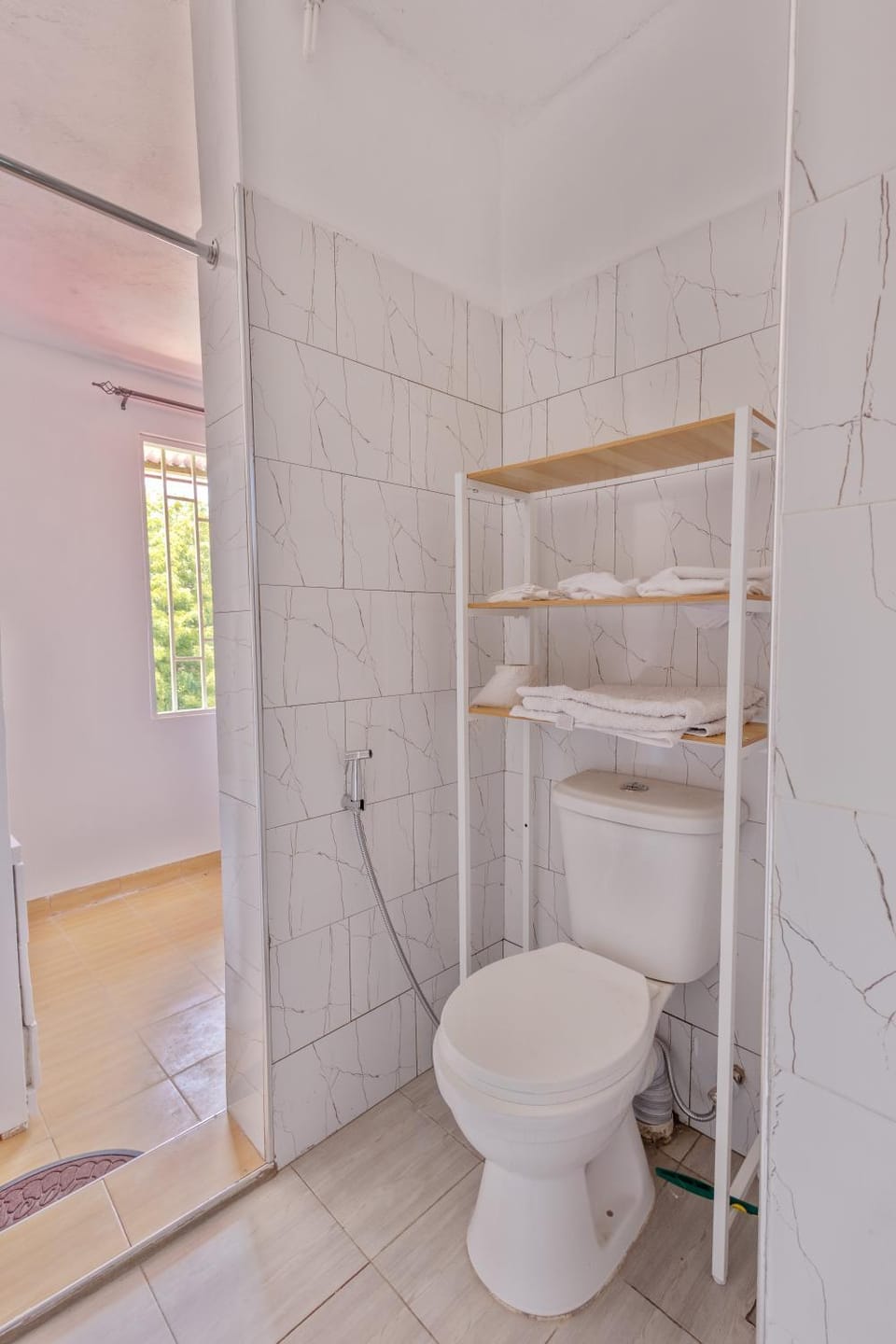 Seacrest Apartments Bed and Breakfast in Kilifi, Kenya