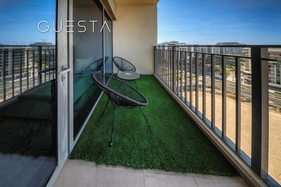 Patio, Day, View (from property/room), Balcony/Terrace