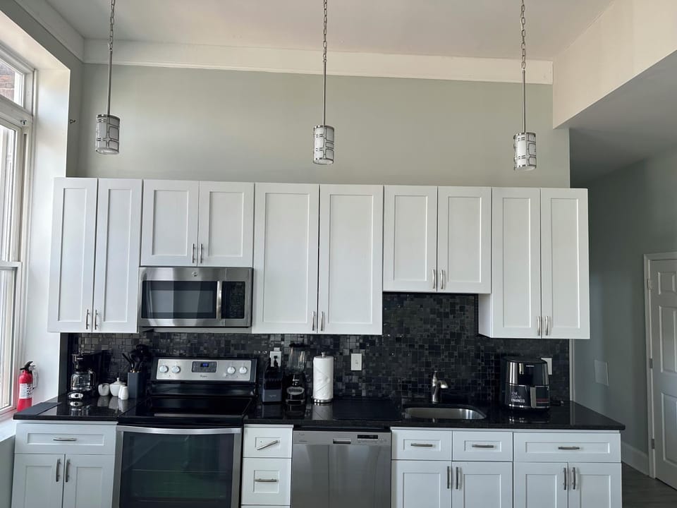 Coffee/tea facilities, Kitchen or kitchenette, dishwasher, pet friendly, stove, toaster
