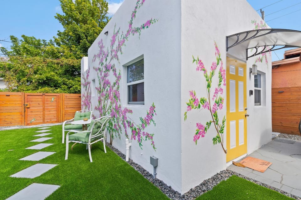 Property building, Garden view