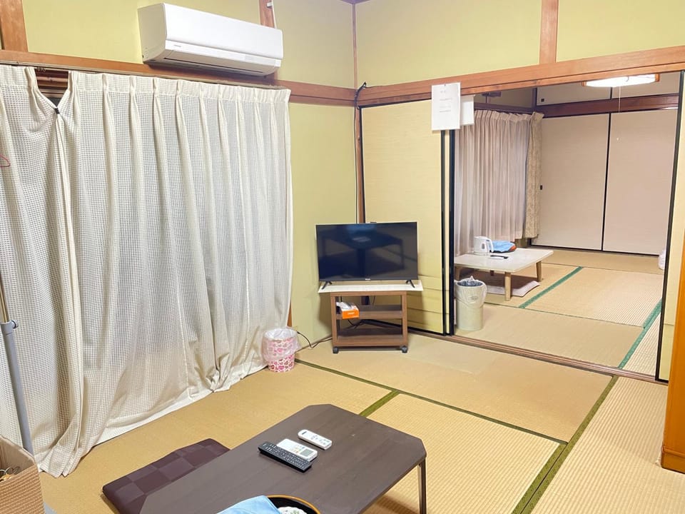 シーズン3 Bed and Breakfast in Japan