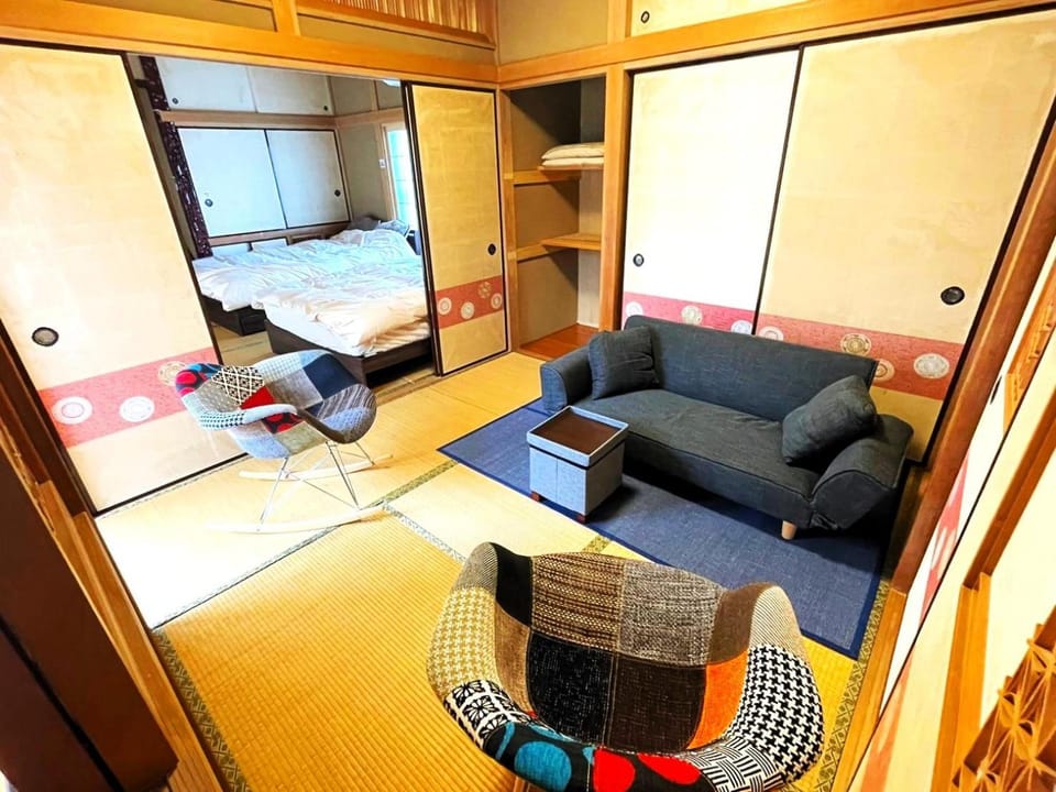Bed, Living room, Seating area