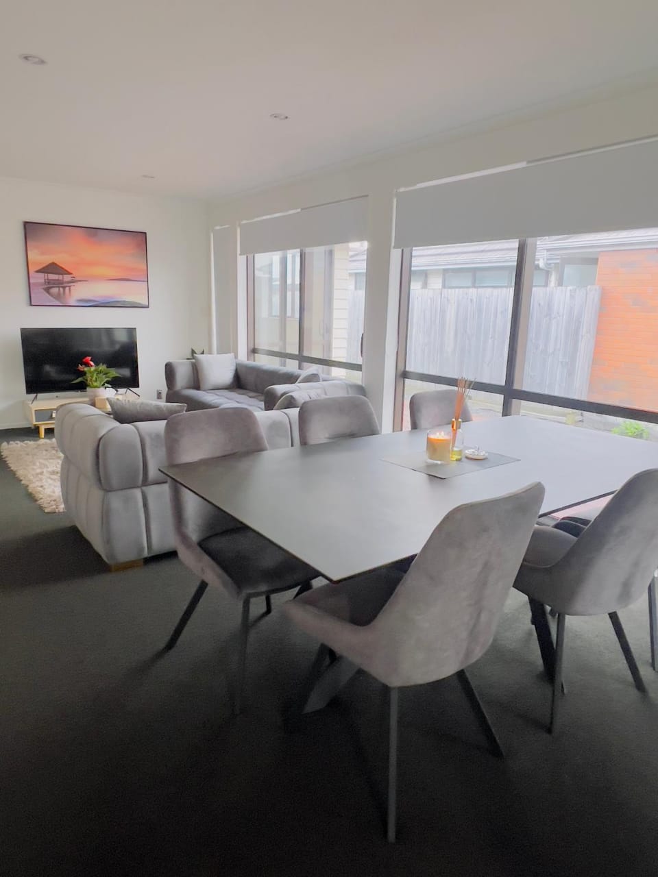 Communal lounge/ TV room, TV and multimedia, Living room, Dining area