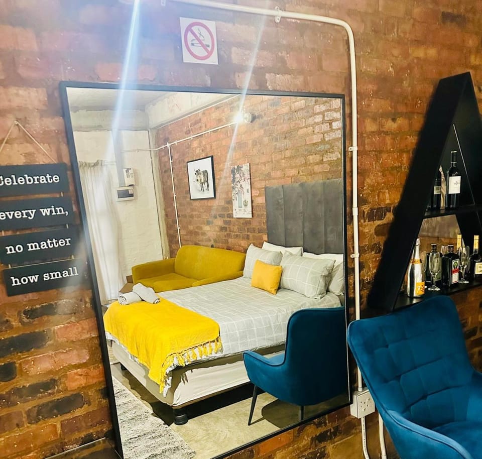 Champagne apartment on Main Apartment in Johannesburg