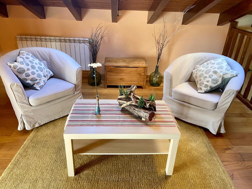 Apartamentos rurales la Aguilera Country House in Asturias