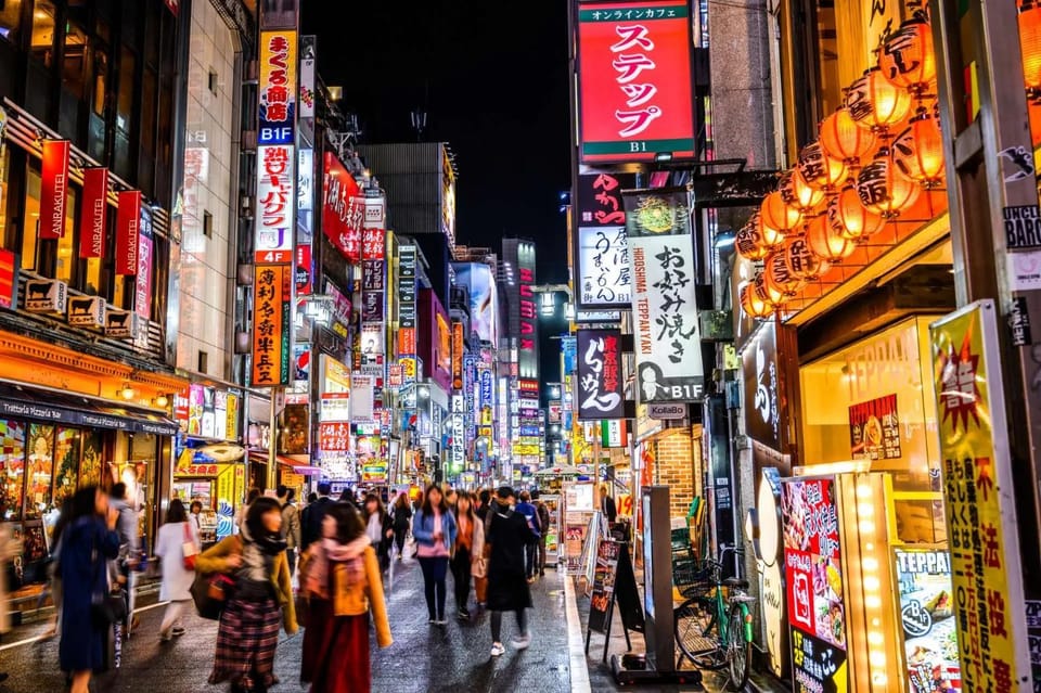 Night, Neighbourhood, City view, Street view, Location