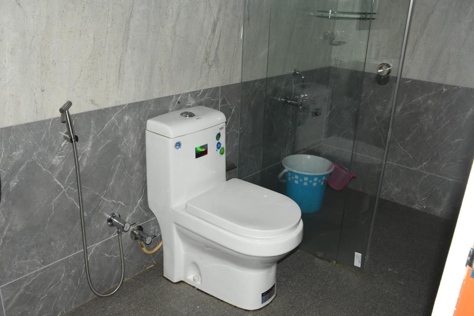 Toilet, Bathroom