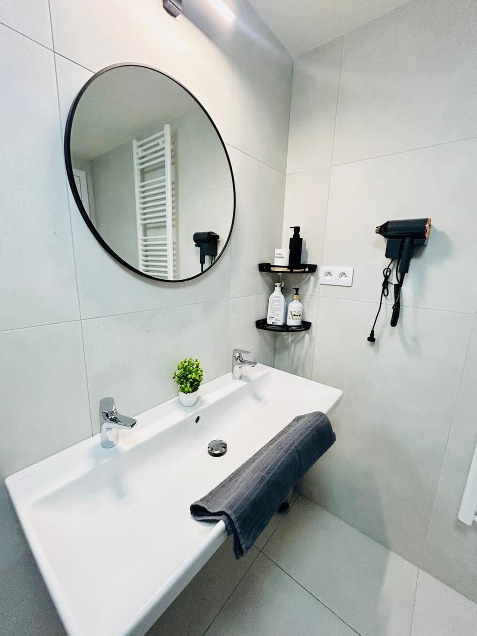 New Luxury Apartmen at Andel Metro Station Apartment in Prague