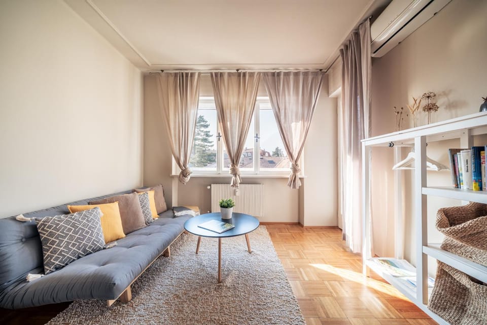 Apartment Domus Apartment in Merano