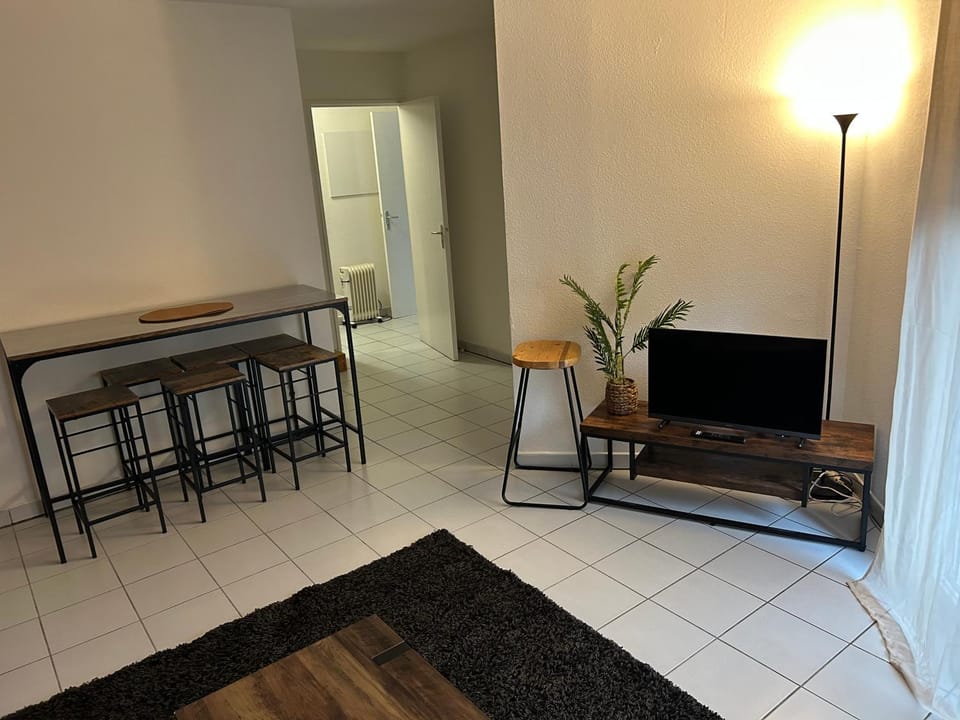 Appartement deux chambres jardin parking Apartment in Toulouse