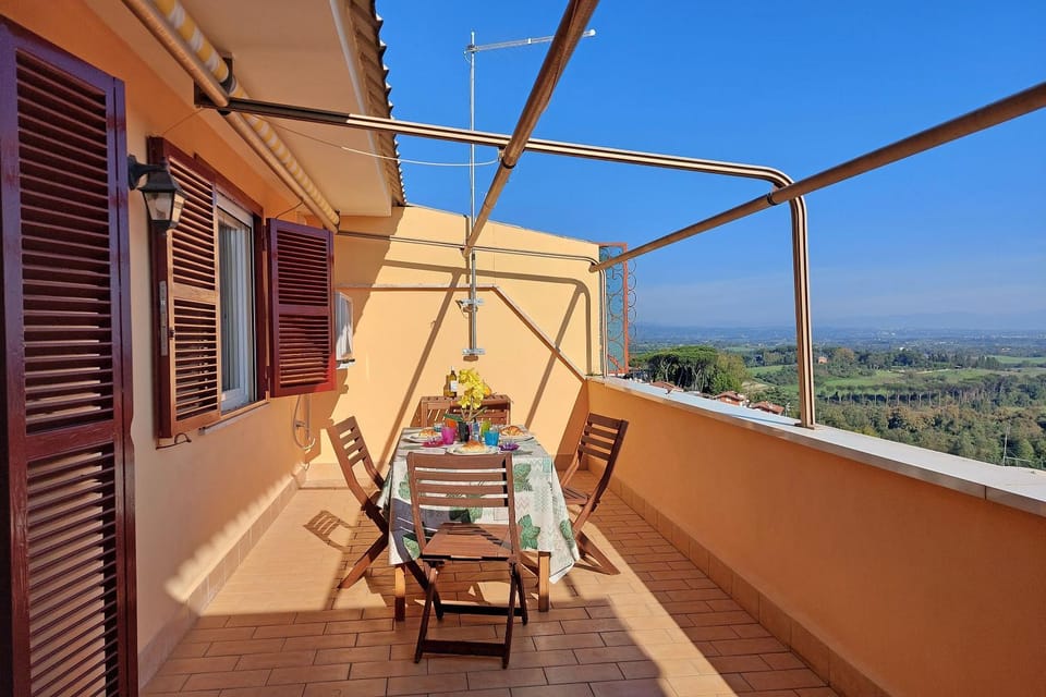 Natural landscape, View (from property/room), Balcony/Terrace