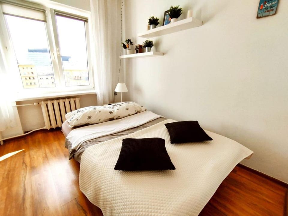 Cozy Studio at Plac Konstytucji Apartment in Warsaw