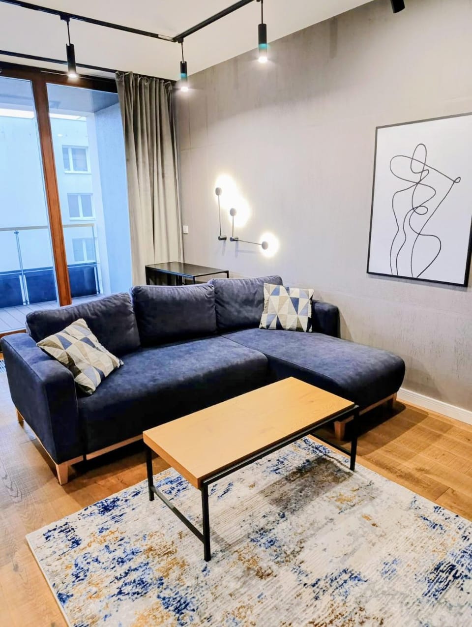 Spacious & Modern 3BR-2BA Apt Apartment in Warsaw