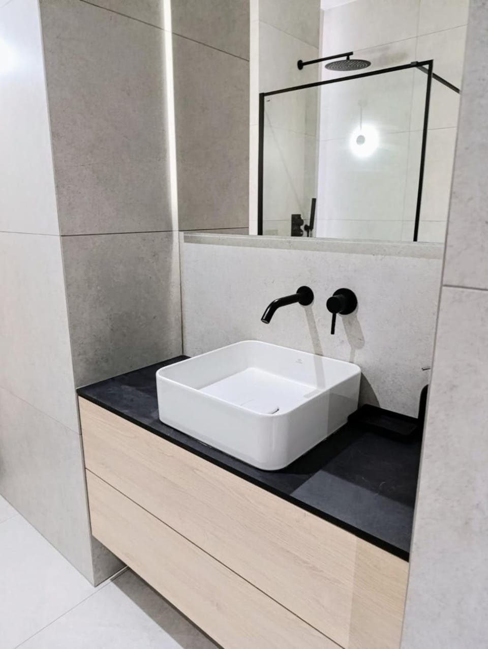 Spacious & Modern 3BR-2BA Apt Apartment in Warsaw