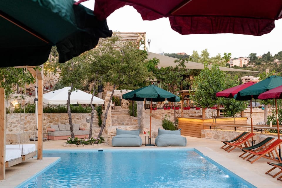 Patio, Day, Natural landscape, Garden, Garden, Garden view, Pool view, Swimming pool, sunbed