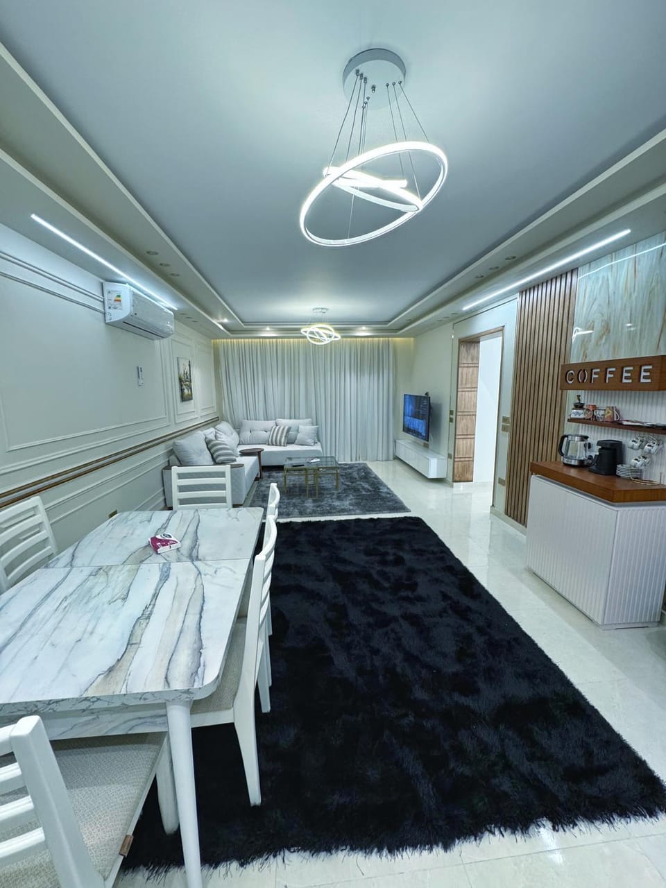 TV and multimedia, minibar