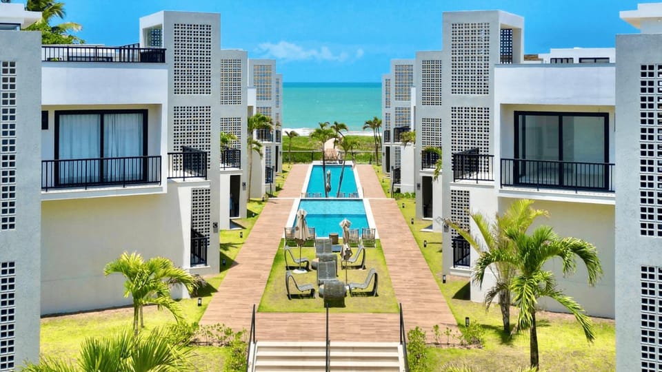 Facade/entrance, Beach, Pool view, Sea view, Swimming pool