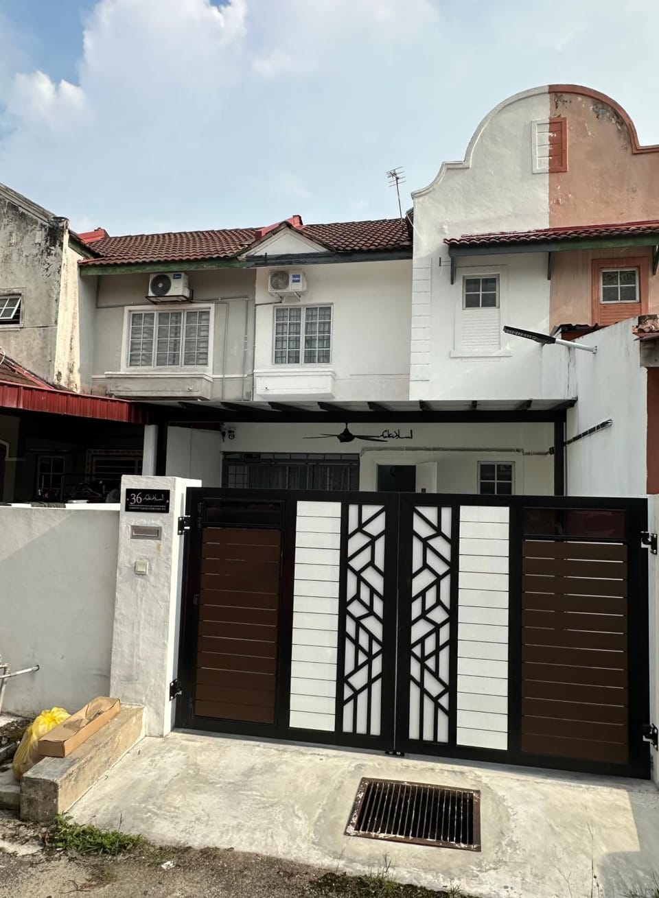 Property building, Day