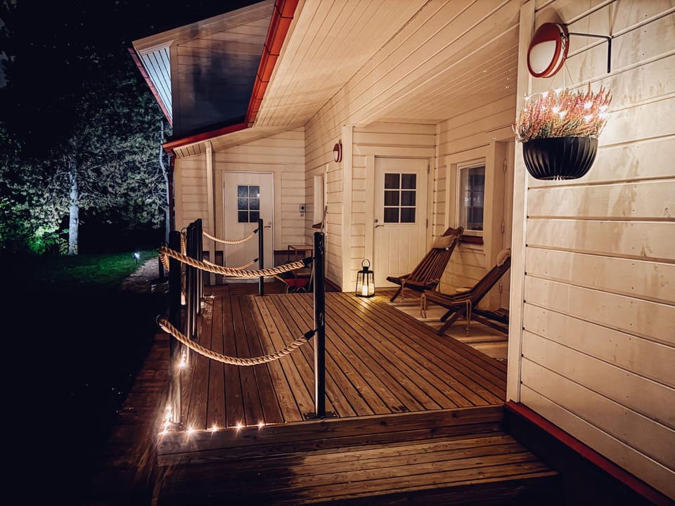 Night, Balcony/Terrace, Autumn