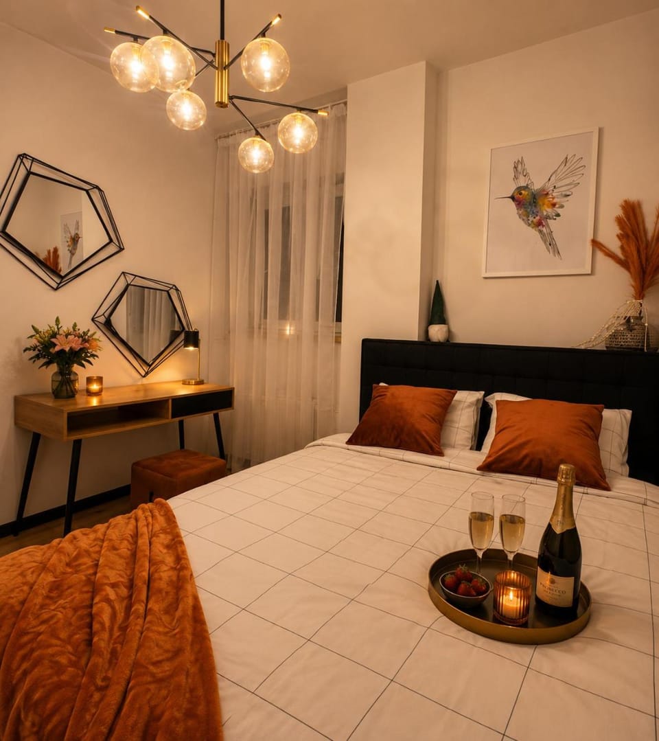 Bed, Bedroom