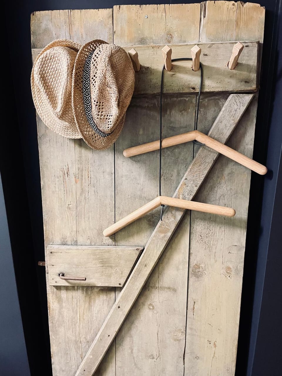 Decorative detail, wardrobe