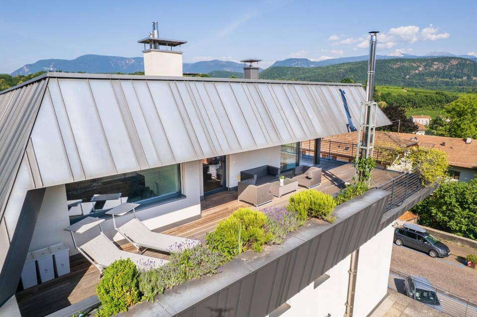 Apartment Das Penthouse Kaltern Apartment in Kaltern an der Weinstraße