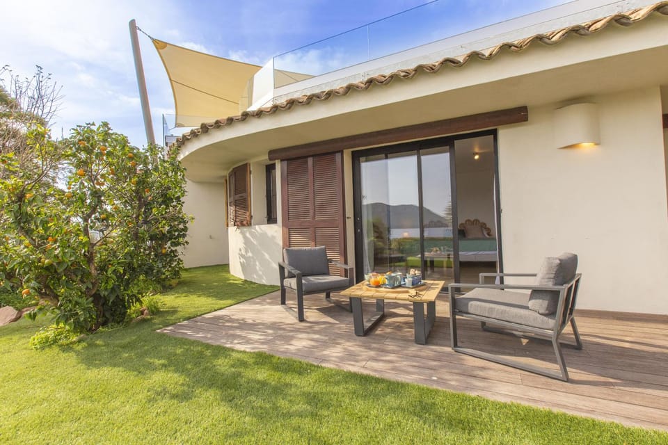 Patio, Garden view, Sea view