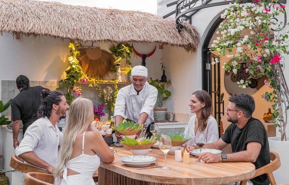 Food and drinks, group of guests