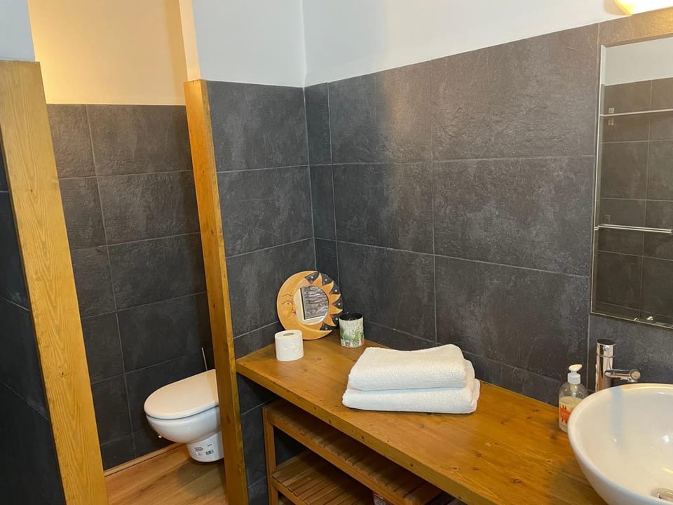 Llivia B - apartamento estudio en Llívia Apartment in Llívia