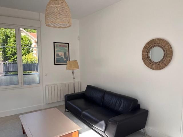 Villa Charlotte, 3 Chambres, Wifi, Terarsse, La Rochelle centre House in La Rochelle