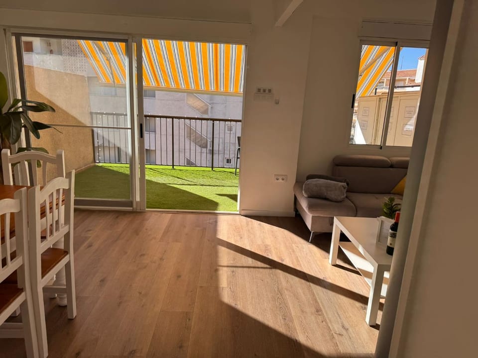 Balcony/Terrace, Living room