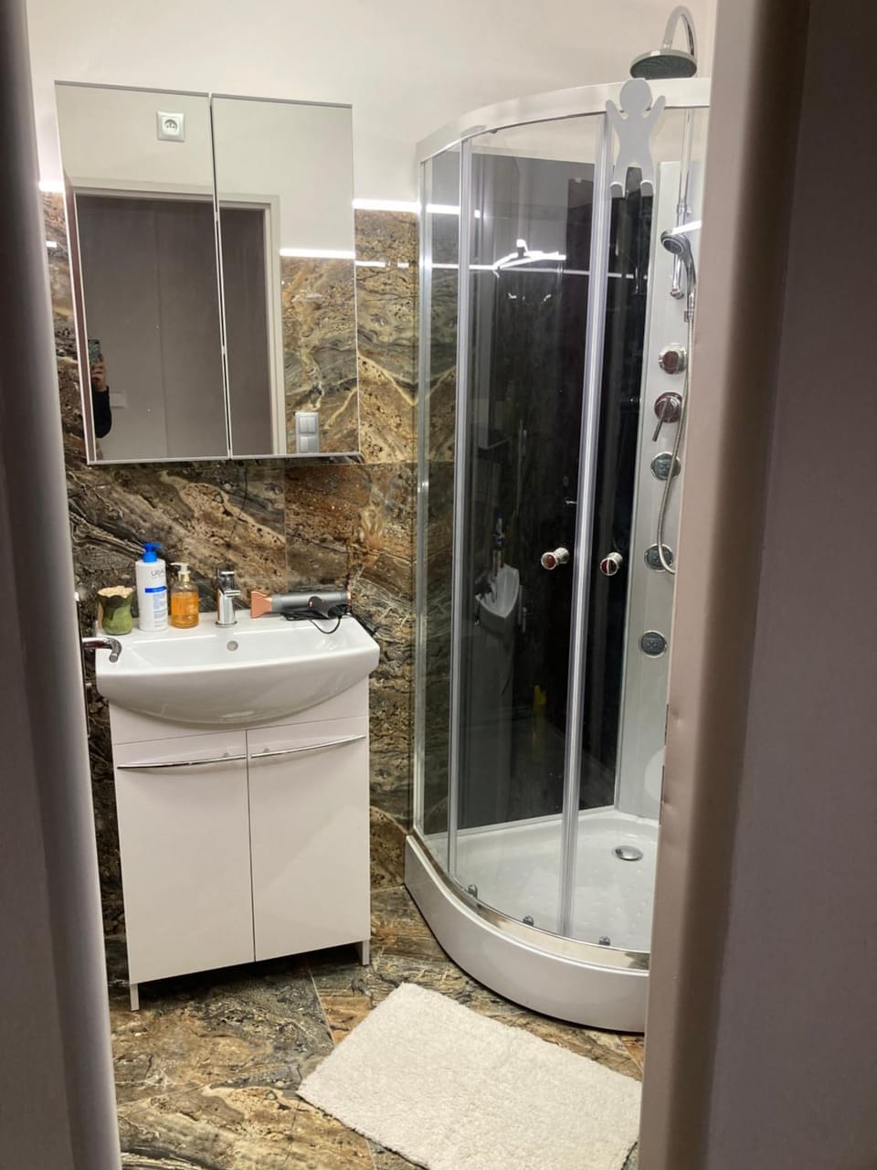 Shower, Bathroom