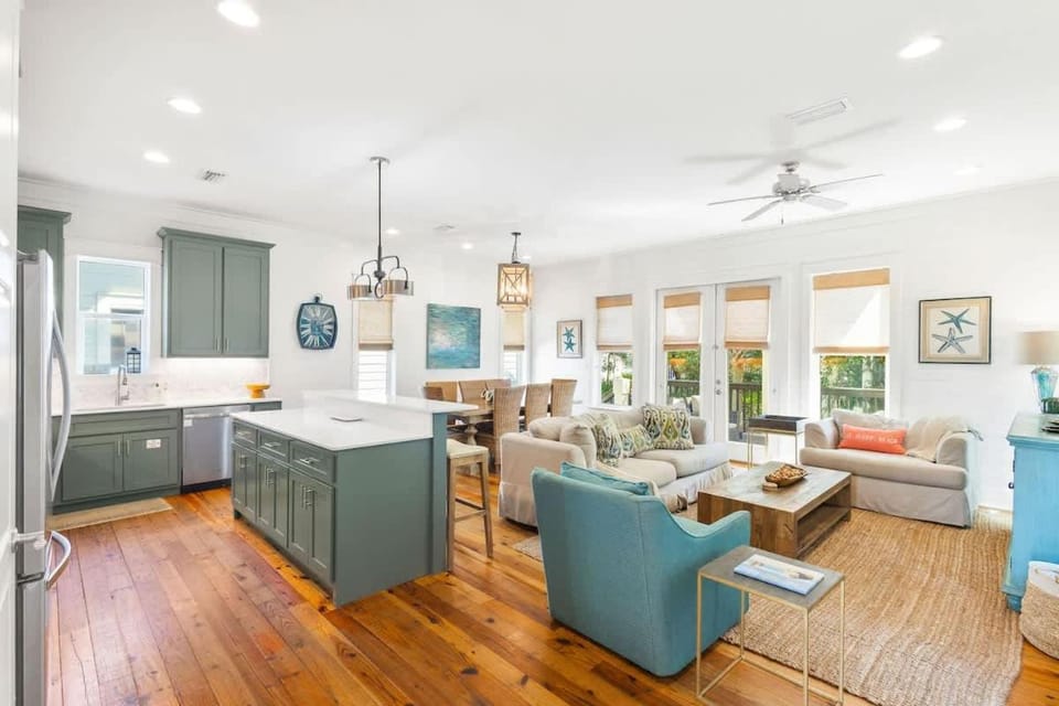 Beach Thyme by Stay on 30A- Pool, Bikes House in Rosemary Beach