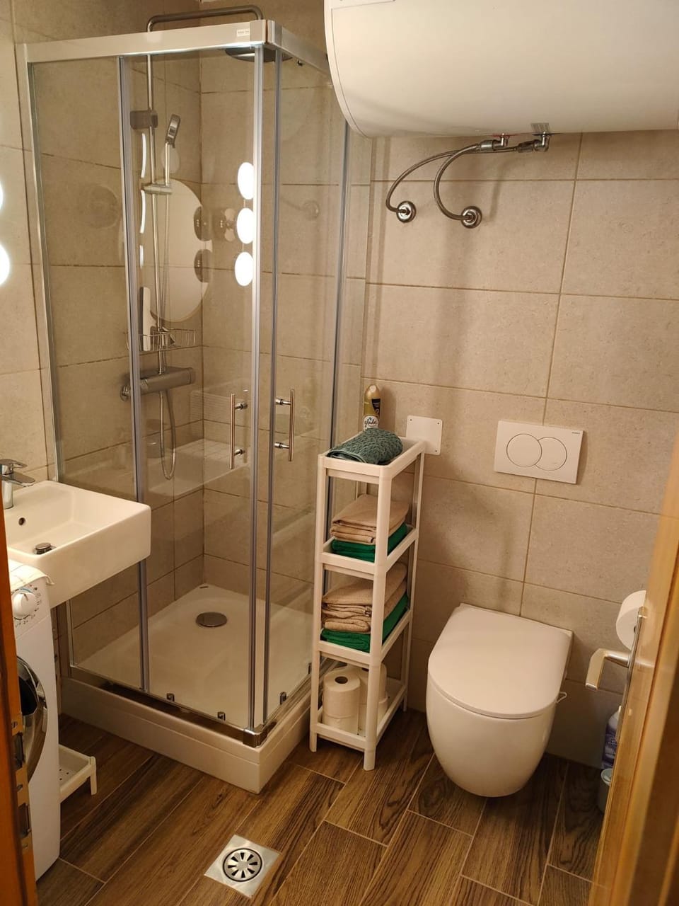 Shower, Toilet, Bathroom