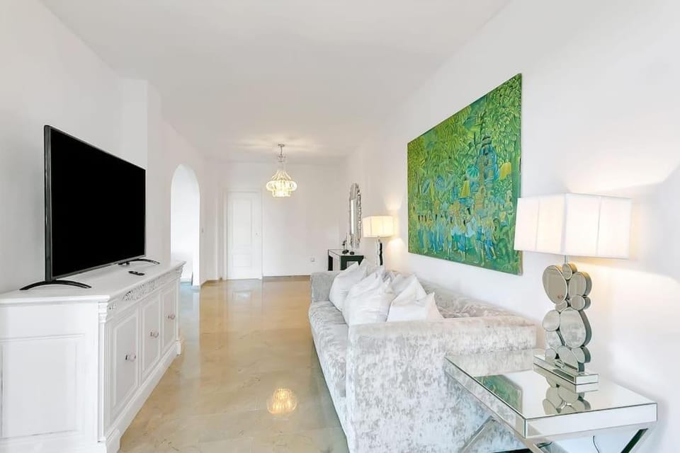 Villa Jacqueline in San Roque House in Andalusia