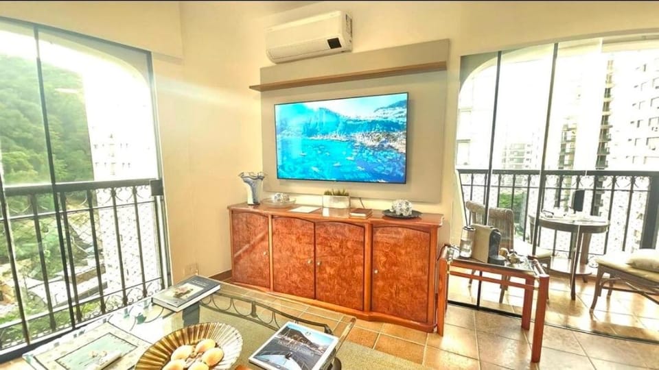 Pitangueiras Mar Azul Apartment in State of São Paulo