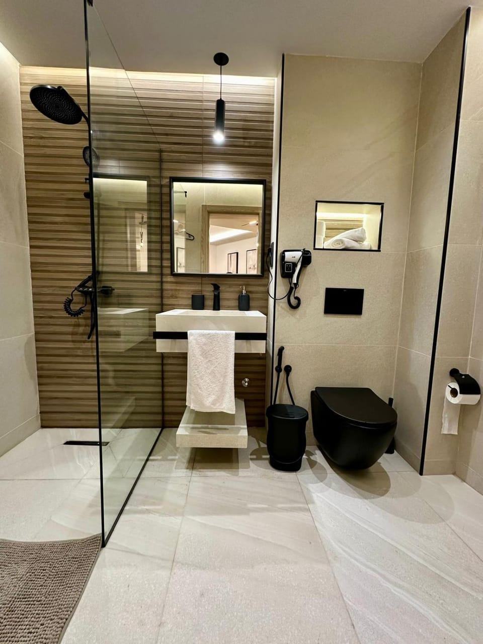 Shower, Toilet, Bathroom