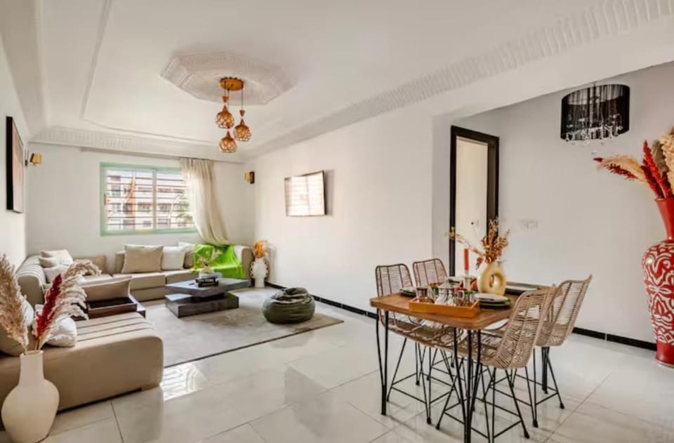 Cosy, Familial au centre avec piscine-tout confort Apartment in Marrakesh