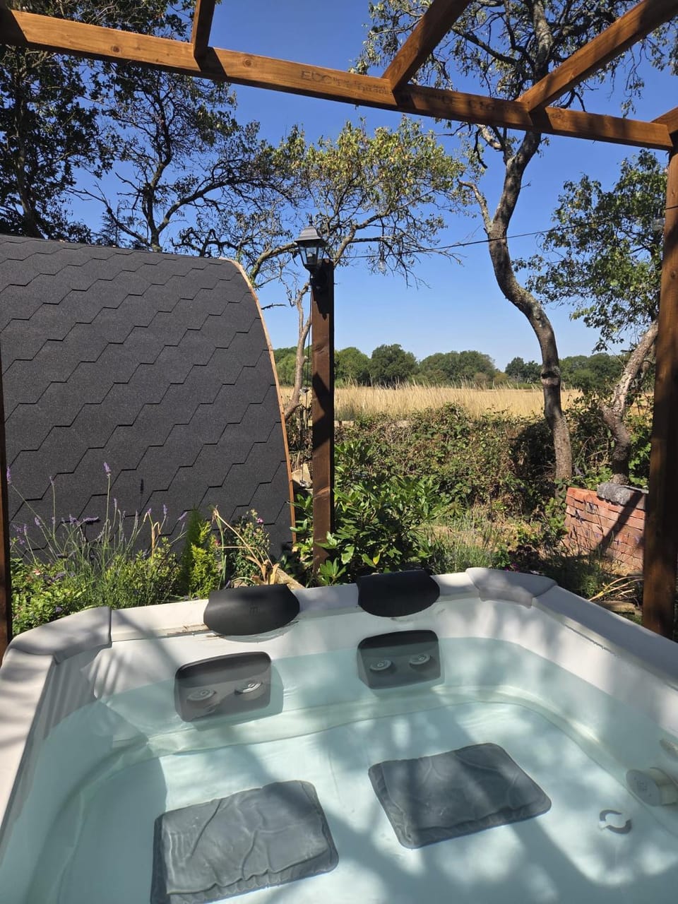 Duke End Retreat Nature lodge in Metropolitan Borough of Solihull