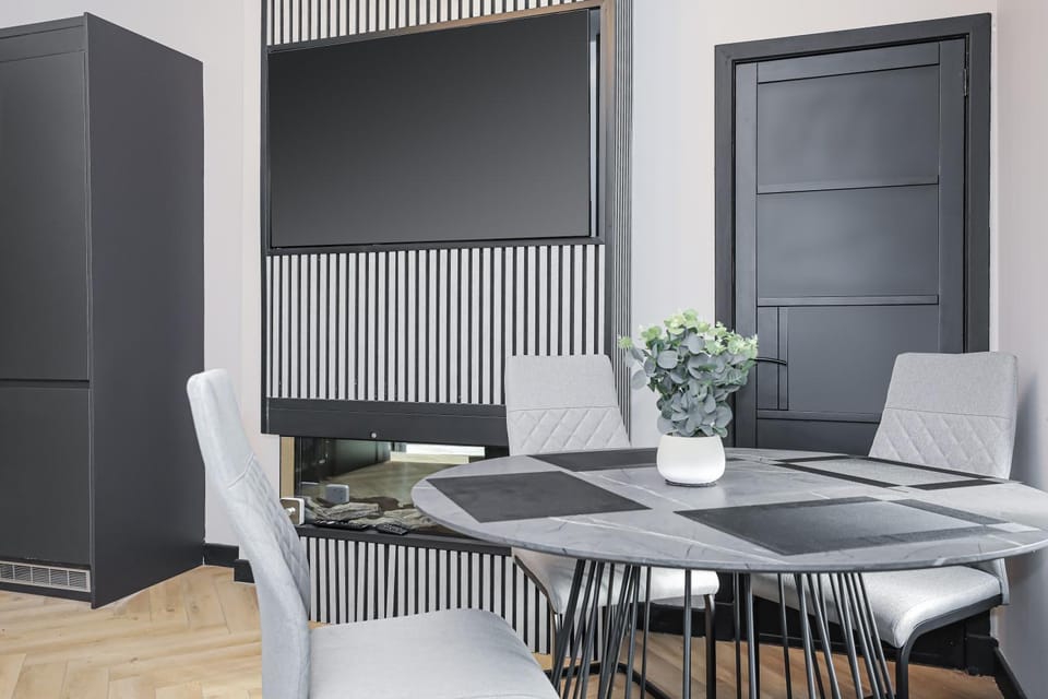 1 Bedroom Gorgie Sleeps 4 Easy City Access Apartment in Edinburgh