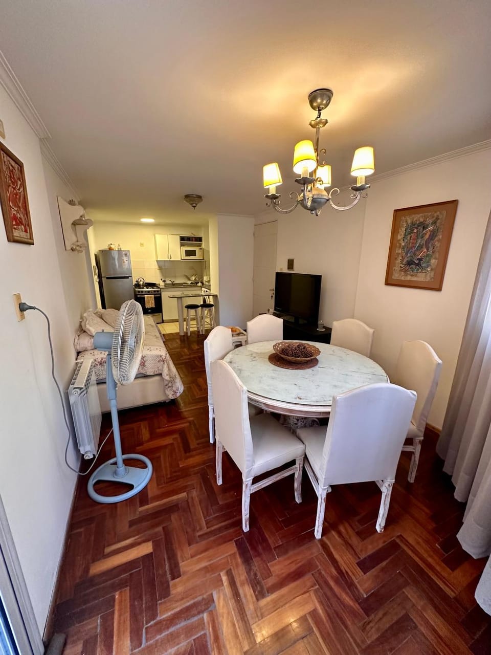 TV and multimedia, Living room, Seating area, Dining area, heating