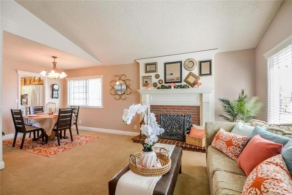 Charming Bedroom Near Disney Land, Orange County Vacation rental in La Palma