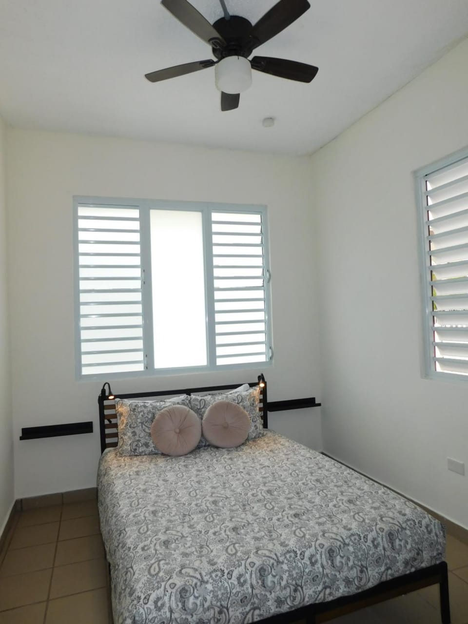 Apartment Close to Beach & Private Parking Apartment in San Juan